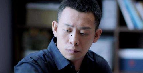 张译娱乐吃瓜君是谁啊视频,揭秘影视幕后趣闻的幕后推手