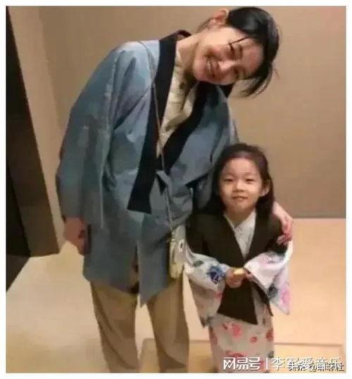 近期娱乐圈吃瓜现状,吃瓜群众狂欢不止