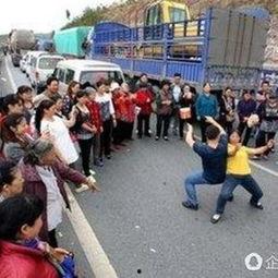吃瓜群众奇葩娱乐,吃瓜群众视角下的娱乐圈奇闻轶事